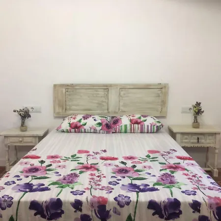 Hostel Refugi Biniati Vell